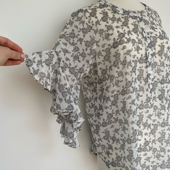 Vince Camuto sheer floral print blouse - Picture 5 of 10